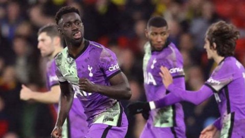 英联杯半决赛首回合：曼城客场2-0完胜纽卡，新援塞门约闪耀圣詹姆斯公园