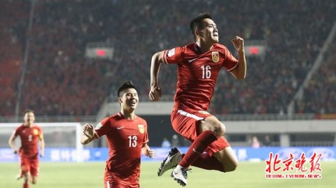 世预赛中韩对决：国足0-3不敌韩国，孙兴慜两射一传统治比赛